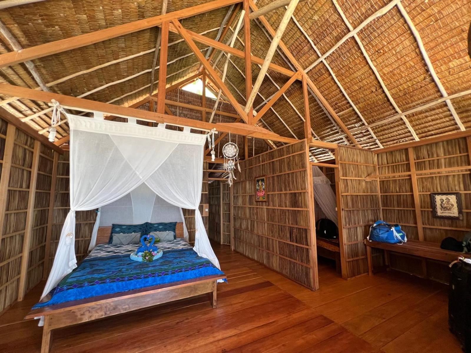 Tabari Dive Lodge Pulau Mansuar Extérieur photo